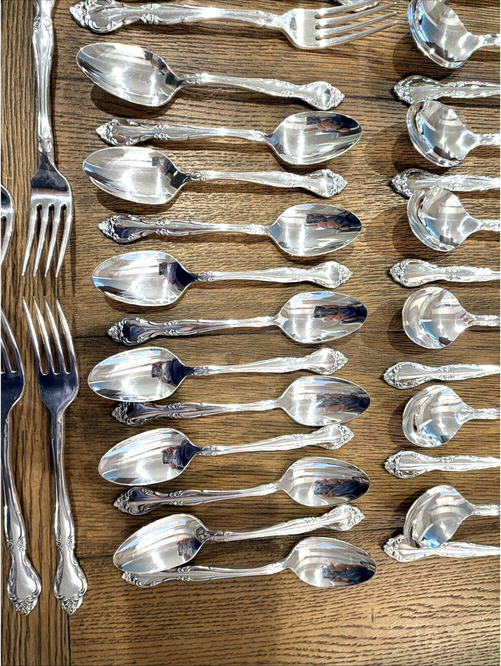 Oneida Community Silverplate Flatware Forks Knives Spoons 12 Servings 63 Pc - Picture 2 of 16